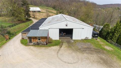 601 Upper Middletown Rd, Smock, PA 15480 photo 1