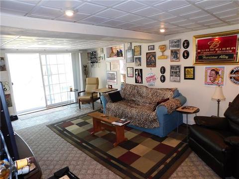 80 Forest Dr, Irwin, PA 15642 photo 13