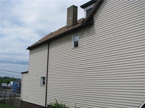 35 Miller Ave, Braddock, PA 15104 photo 17