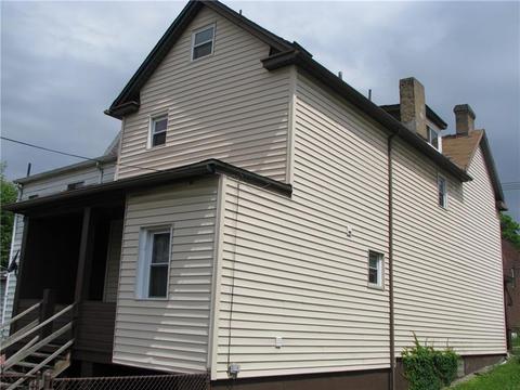 35 Miller Ave, Braddock, PA 15104 photo 4