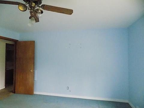 611 Turnpike St, Irwin, PA 15642 photo 11