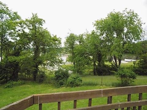 611 Turnpike St, Irwin, PA 15642 photo 22