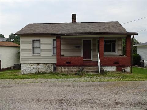 500 Jackson St, Irwin, PA 15642 photo 1