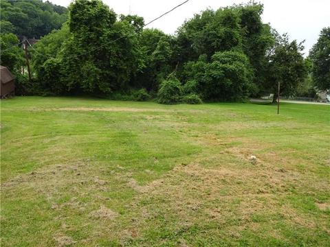 500 Jackson St, Irwin, PA 15642 photo 9
