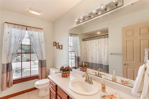 2807 Spring View Ct, Export, PA 15632 photo 16