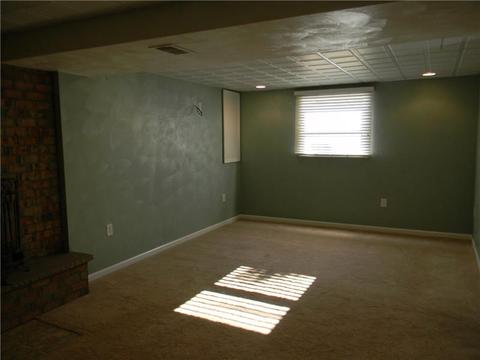2235 Robert St, Irwin, PA 15642 photo 18