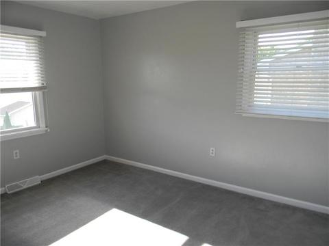 2235 Robert St, Irwin, PA 15642 photo 15