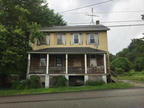 75 Roundtop Rd, Irwin, PA 15642 photo 1