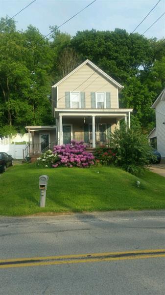 901 Main St, Irwin, PA 15642 photo 1