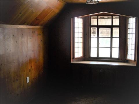 1402 Wolfe Ave, Braddock, PA 15104 photo 6
