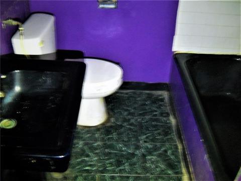 1402 Wolfe Ave, Braddock, PA 15104 photo 5