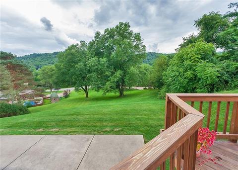2936 Arrowhead Ct, Export, PA 15632 photo 22