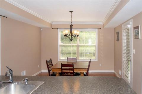 602 Adele Ct, Pittsburgh, PA 15229 photo 7