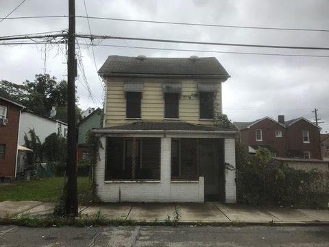 208 Pattison St, Braddock, PA 15104 photo 1