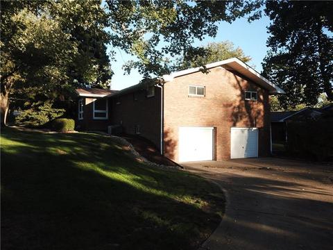 140 Summit Dr, Irwin, PA 15642 photo 19