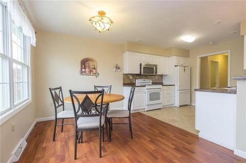 112 Heathcliffe Dr, Monaca, PA 15061 photo 9