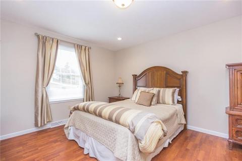 112 Heathcliffe Dr, Monaca, PA 15061 photo 14