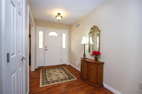 112 Heathcliffe Dr, Monaca, PA 15061 photo 5