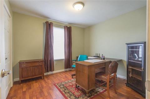 112 Heathcliffe Dr, Monaca, PA 15061 photo 17