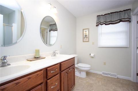 112 Heathcliffe Dr, Monaca, PA 15061 photo 15