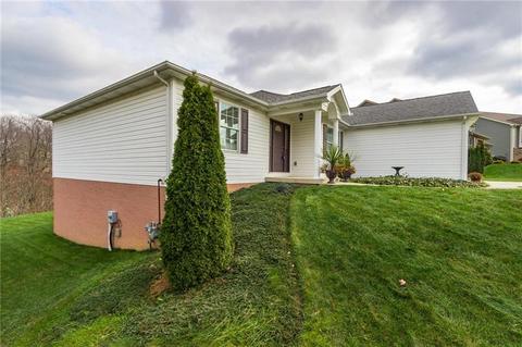 112 Heathcliffe Dr, Monaca, PA 15061 photo 2