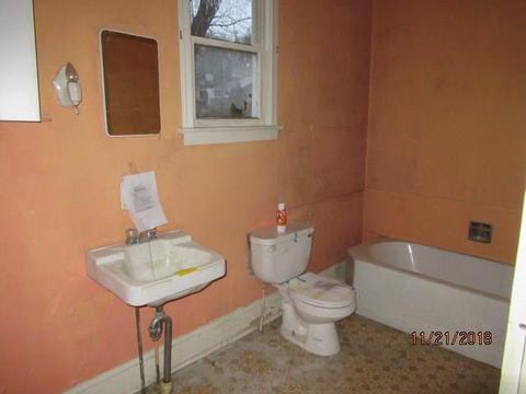 628 Painter St, Everson, PA 15631 photo 2
