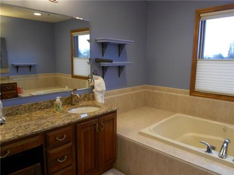64 Raphael Dr, Irwin, PA 15642 photo 13