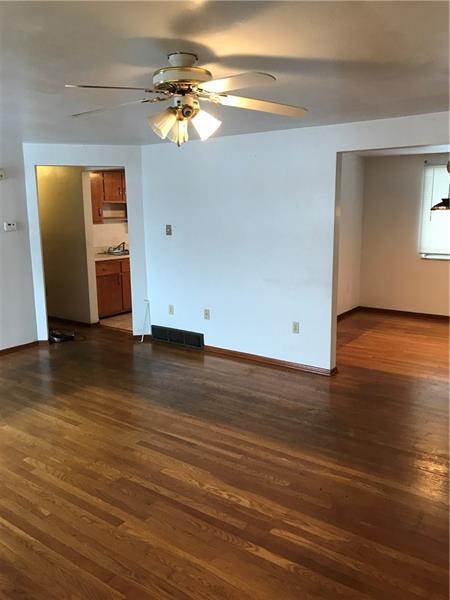 314 Ridgeview Dr, North Braddock, PA 15104 photo 8