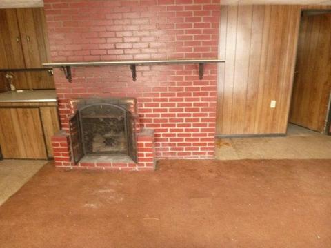 1015 Wolfe Dr, North Braddock, PA 15104 photo 10
