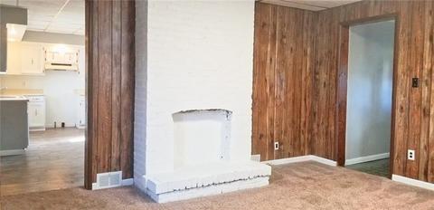 216 E 2nd St, Derry, PA 15627 photo 5
