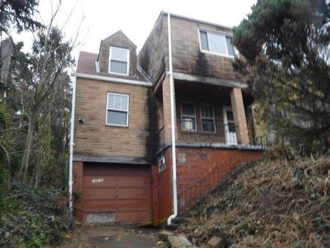 1719 Brinton Ave, North Braddock, PA 15104 photo 1