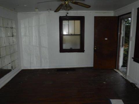 1719 Brinton Ave, North Braddock, PA 15104 photo 2