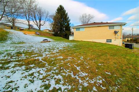 1180 Robbie Dr, Irwin, PA 15642 photo 25