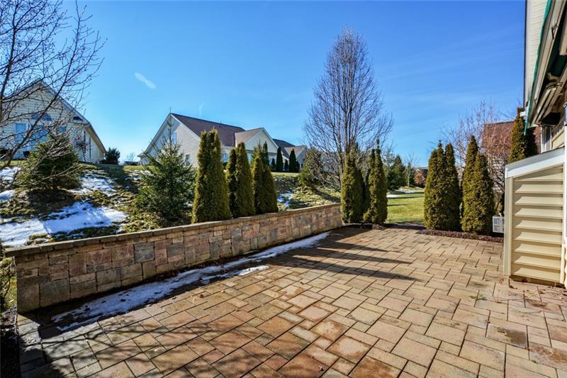  286 Patriot Ln, Freedom, PA 15042 photo 4