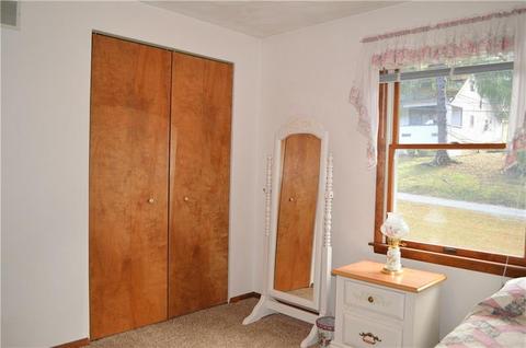 2898 Dirling Ln, Irwin, PA 15642 photo 12