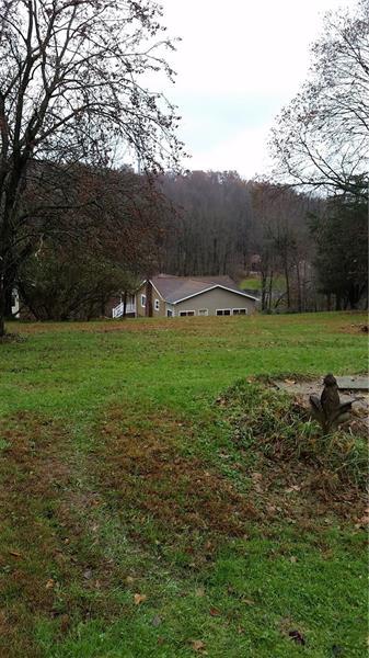 111 Clarks Ln, Mars, PA 16046 photo 20
