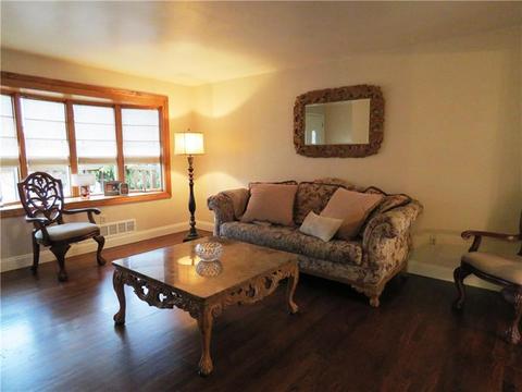 14304 Roberta Dr, Irwin, PA 15642 photo 3
