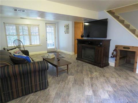 14304 Roberta Dr, Irwin, PA 15642 photo 14