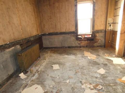 1728 Wolfe Ave, North Braddock, PA 15104 photo 4