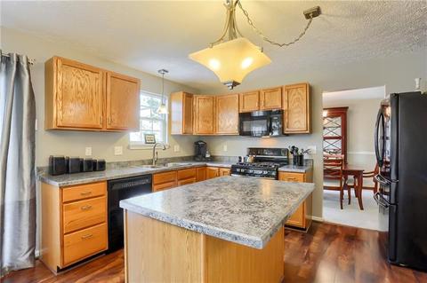 507 Pine Bluff Dr, Mars, PA 16046 photo 6
