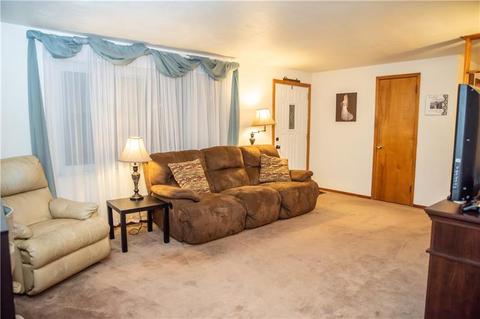 9837 Mark Ave, Irwin, PA 15642 photo 11