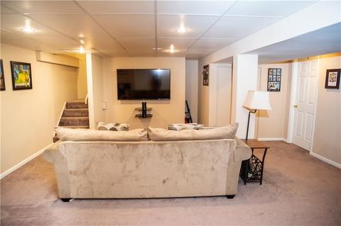9837 Mark Ave, Irwin, PA 15642 photo 17