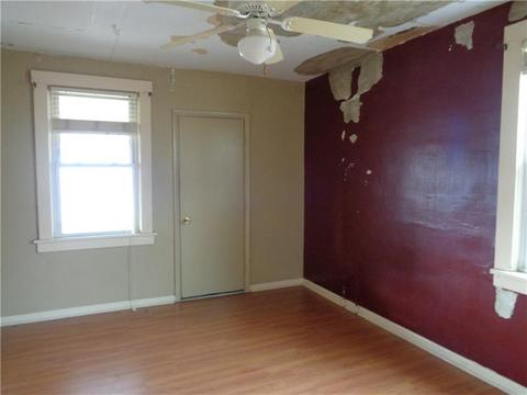 525 Pine St, Ambridge, PA 15003 photo 9