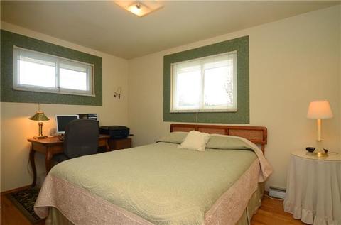 13 Eichelberger Dr, Coraopolis, PA 15108 photo 10