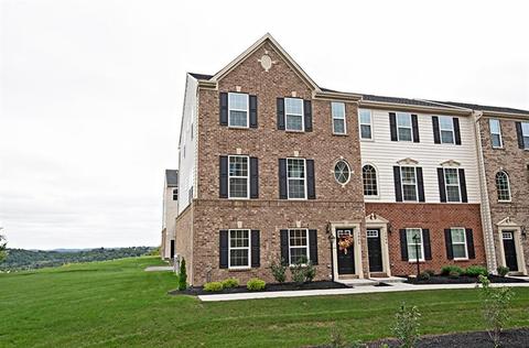 2805 Pointe View Dr, Mars, PA 16046 photo 1