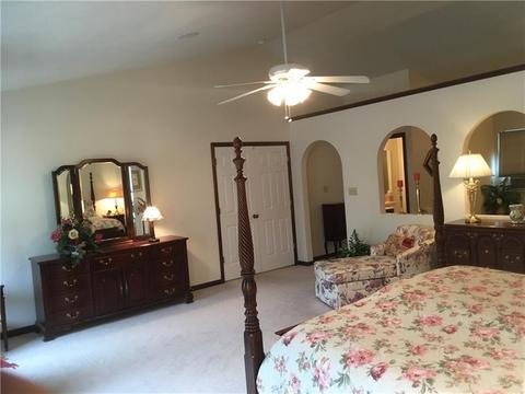 3250 Hawk Dr, Irwin, PA 15642 photo 19