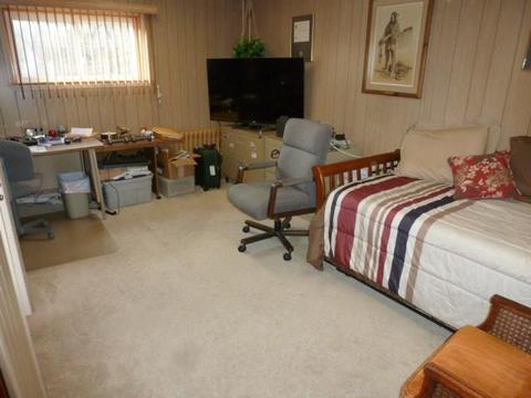 302 Fleet St, Braddock, PA 15104 photo 14