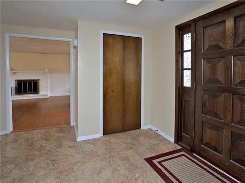 19 Dover Rd, Irwin, PA 15642 photo 10
