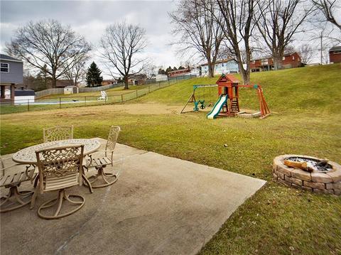 19 Dover Rd, Irwin, PA 15642 photo 24