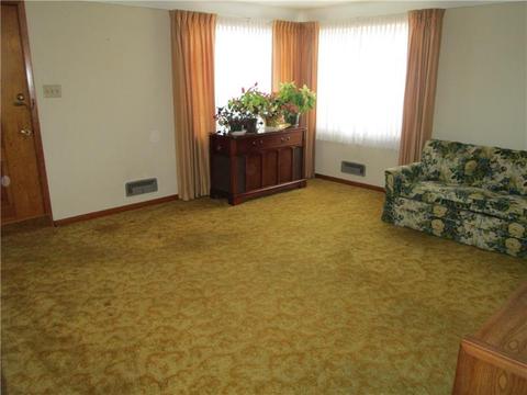 113 Mills Ave, Braddock, PA 15104 photo 7